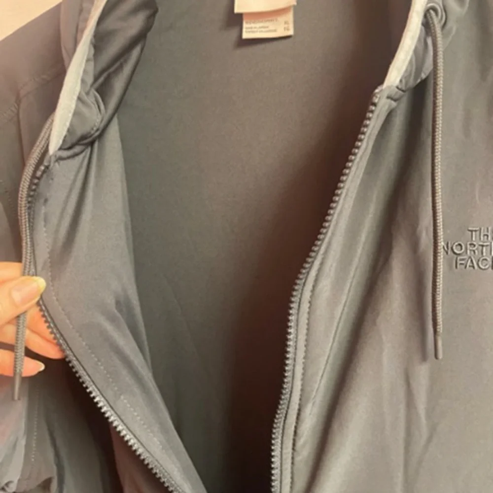 The North Face Men’s Two-Tone Hooded Lightweight Jacket — Dark Gray & Light Gray